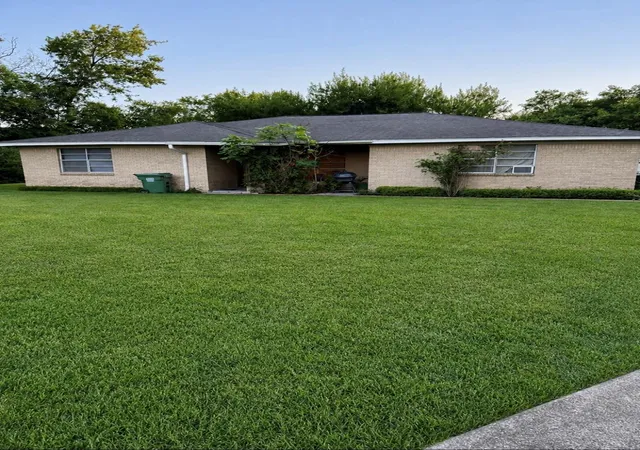 Photo 4 of Land for sale at 2022 Stone Rd, Pearland, TX 77581 | MLS# 10655994 | Listing updated on 2026-08-27