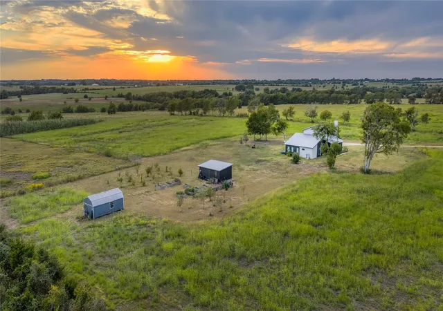 Homes for sale in Burton, TX | 1450 Fm 2502 Rd, Burton, TX 77835 | MLS# 43643471