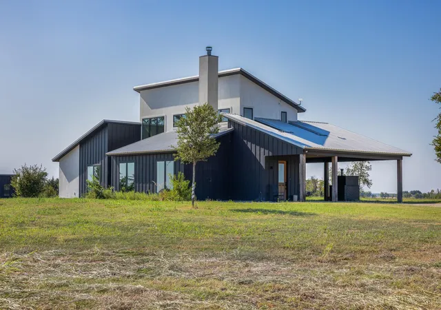 Homes for sale in Burton, TX | 1450 Fm 2502 Rd, Burton, TX 77835 | MLS# 43643471