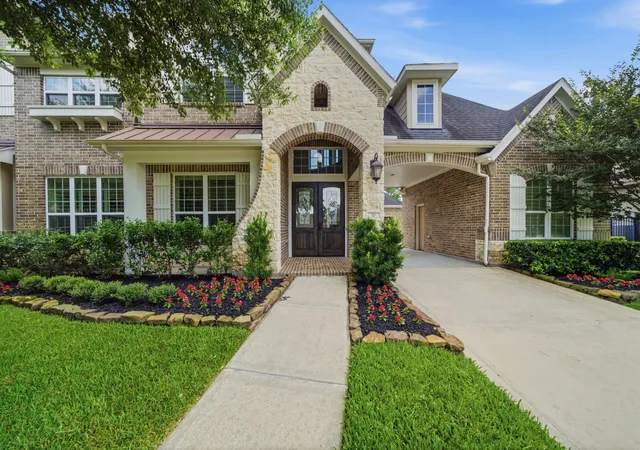 1st image of 30 Little Rise Dr, Missouri City, TX 77459 | MLS# 97516490