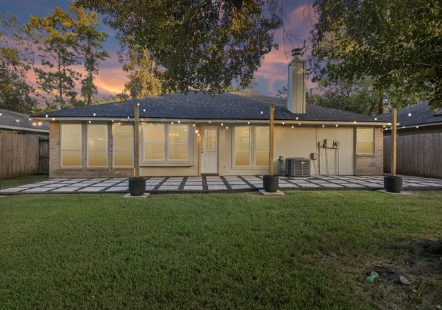 1st image of 2903 Parkwood Manor Dr, Kingwood, TX 77339 | MLS# 88576622