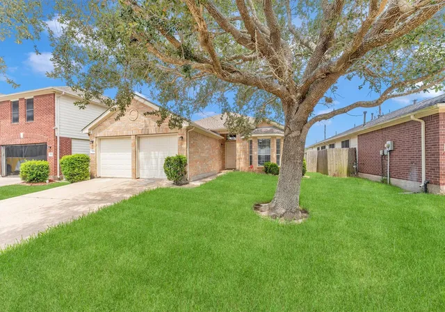 3rd image of 3514 Dahlia Hill St, Fresno, TX 77545 | MLS# 61814073