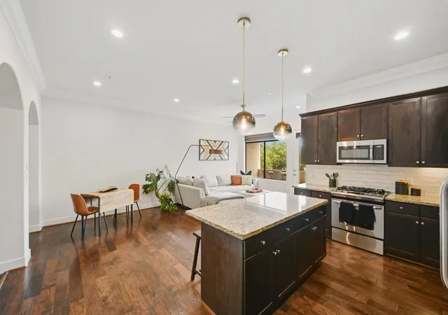 4th image of 510 Lovett Blvd, Houston, TX 77006