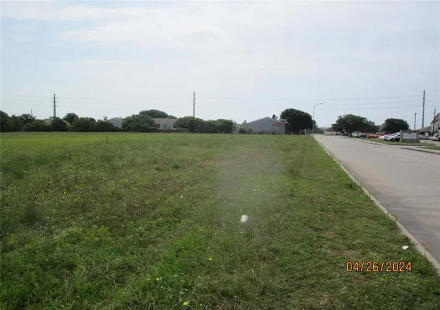 4th image of 0 Skinner St, Freeport, TX 77541 | MLS# 48683963