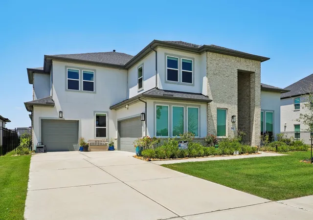 Photo 1 of Sale Pending at 1796 Tanner Brook Ln, Friendswood, TX 77546 | MLS# 28899405 | Listing updated on 2026-09-17