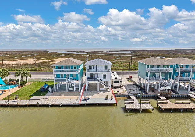 2nd image of 52 Fm 2031, Matagorda, TX 77457 | MLS# 10861094