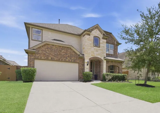 Photo 2 of Single family home for sale at 4565 New Country Dr, Spring, TX 77386 | MLS# 70193701 | Listing updated on 2026-08-26
