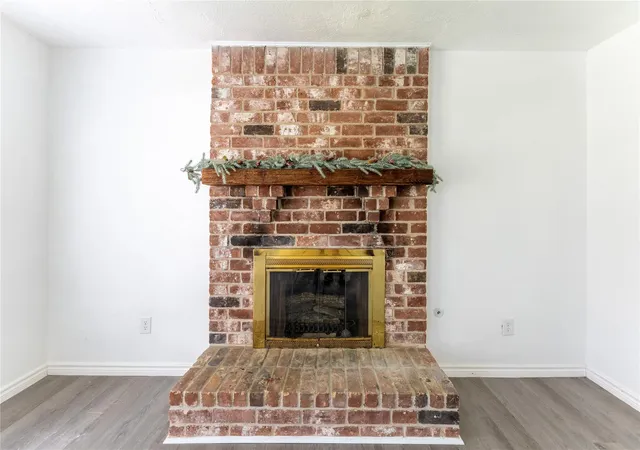 4th image of 414 Dinerstein St, Webster, TX 77598 | MLS# 15178368