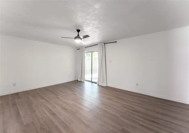 5th image of 414 Dinerstein St, Webster, TX 77598 | MLS# 15178368
