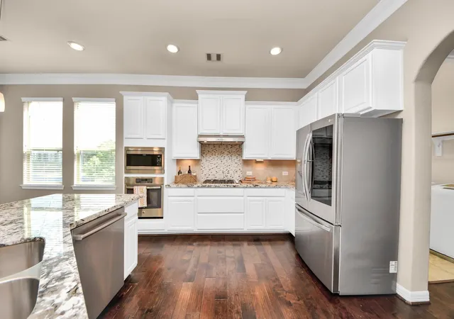Photo 1 of Single family home for sale at 442 N Live Oak St, Houston, TX 77003 | MLS# 87495442 | Listing updated on 2026-09-17