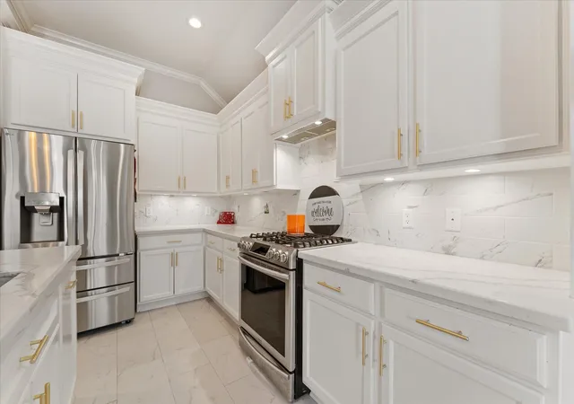 Photo 2 of Single family home for sale at 1706 Elmside Ct, Conroe, TX 77301 | MLS# 47971428 | Listing updated on 2026-08-30