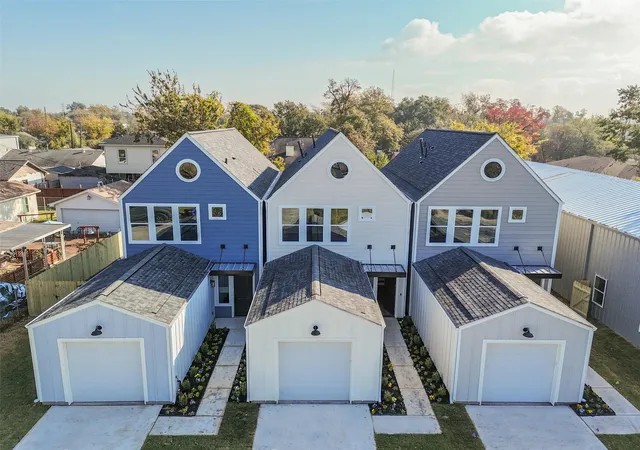 3rd image of 3422 Elser St, Houston, TX 77009 | MLS# 88476747