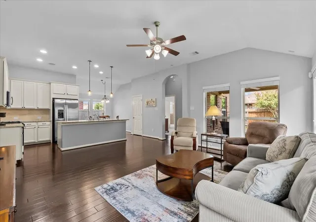 Photo 3 of Single family home for sale at 4813 Ladona Ct, League City, TX 77573 | MLS# 96904377 | Listing updated on 2026-09-23