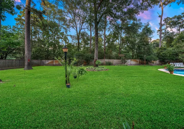 Homes for sale in Kingwood, TX | 1722 Chestnut Grove Ln, Kingwood, TX 77345 | MLS# 64669245