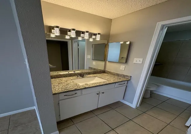 2nd image of 10101 S Gessner Rd, Houston, TX 77071
