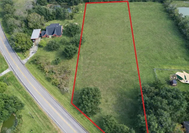 Photo 1 of Land for sale at 6315 Main St, Hitchcock, TX 77563 | MLS# 57237756 | Listing updated on 2026-06-16