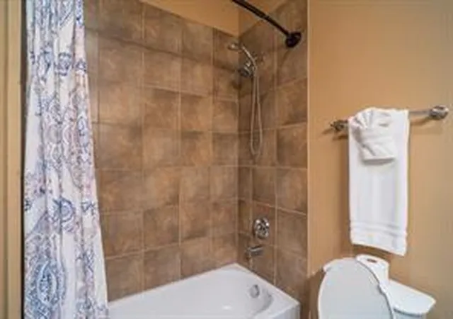 2nd image of 9520 Seawall Blvd, Galveston, TX 77554