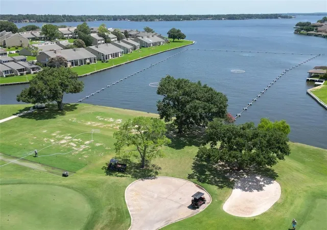 41st image of 101 Lakeview Ter #D, Montgomery, TX 77356 | MLS# 5749260