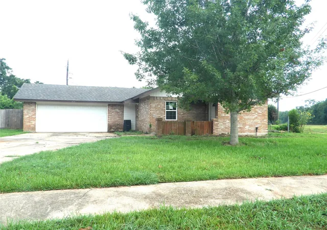 1st image of 217 Sugar Cane Tr, Lake Jackson, TX 77566 | MLS# 14414410