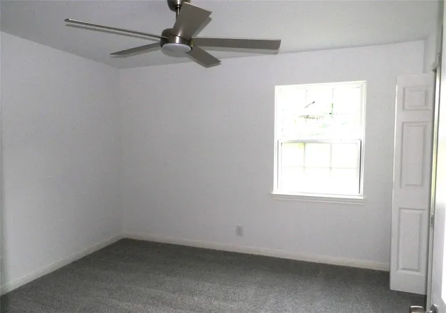 4th image of 217 Sugar Cane Tr, Lake Jackson, TX 77566 | MLS# 14414410
