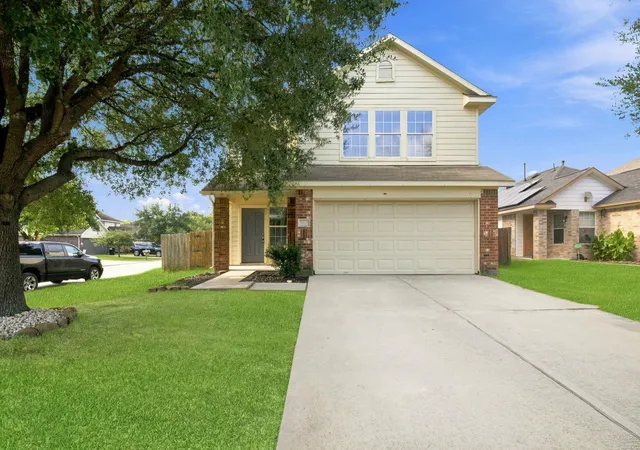 Photo 1 of Single family home for sale at 7203 Lazy Summer Ct, Magnolia, TX 77354 | MLS# 11033357 | Listing updated on 2026-09-26