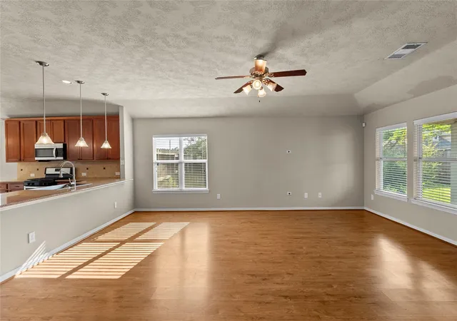 Photo 3 of Single family home for sale at 10015 Lynnwood Dr, Baytown, TX 77521 | MLS# 50823239 | Listing updated on 2026-09-20