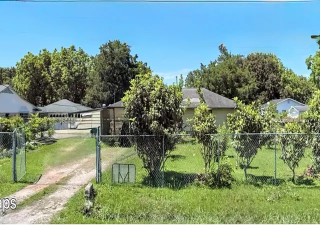 Photo 1 of Land for sale at 10410 Windsor, Houston, TX 77031 | MLS# 64051617 | Listing updated on 2026-07-15