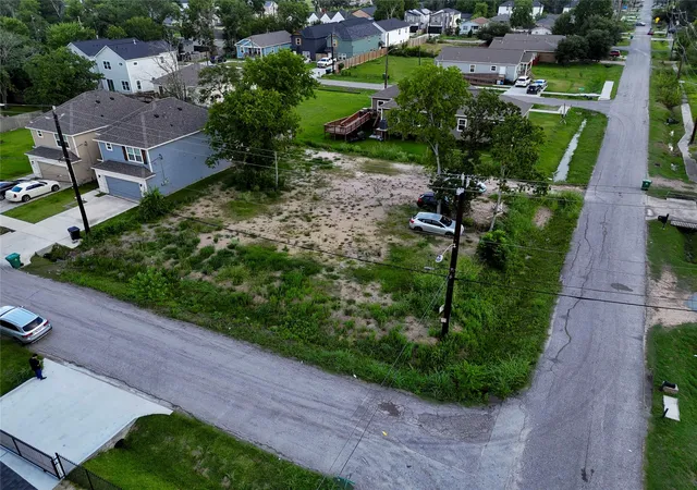 3rd image of 0 Bonaire St, Houston, TX 77028 | MLS# 48239552