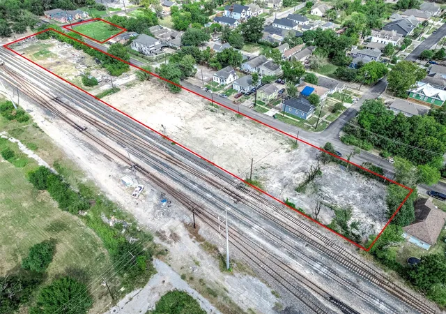 Photo 3 of Land for sale at 2023 Semmes St, Houston, TX 77026 | MLS# 51051011 | Listing updated on 2026-08-12