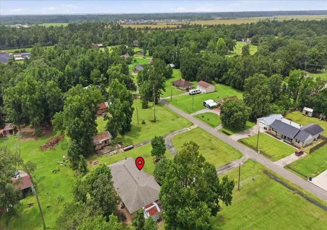 35th image of 2851 Johnnie St, Orange, TX 77630 | MLS# 89231266