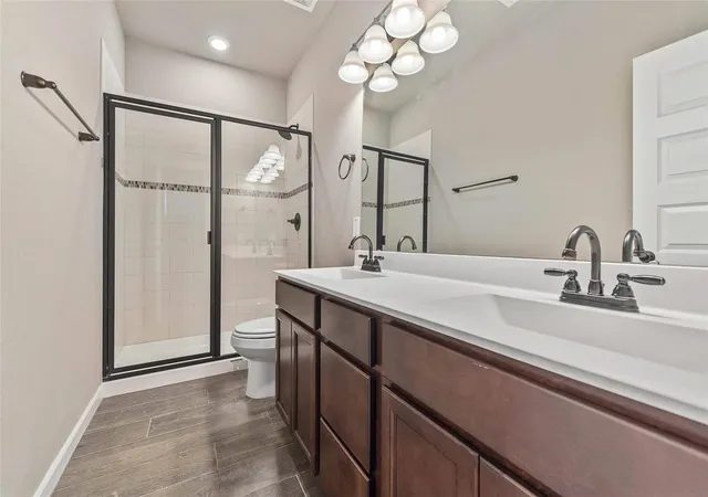 5th image of 217 Oakcrest, Conroe, TX 77304 | MLS# 15049131