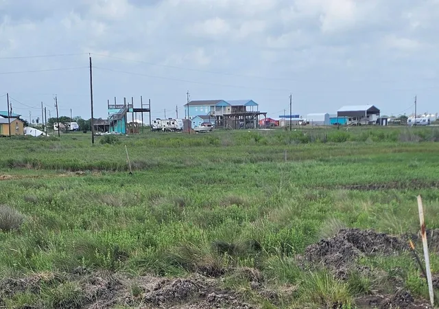 Land for sale at 00 Titanic St, Bay City, TX 77414 | MLS# 82846287