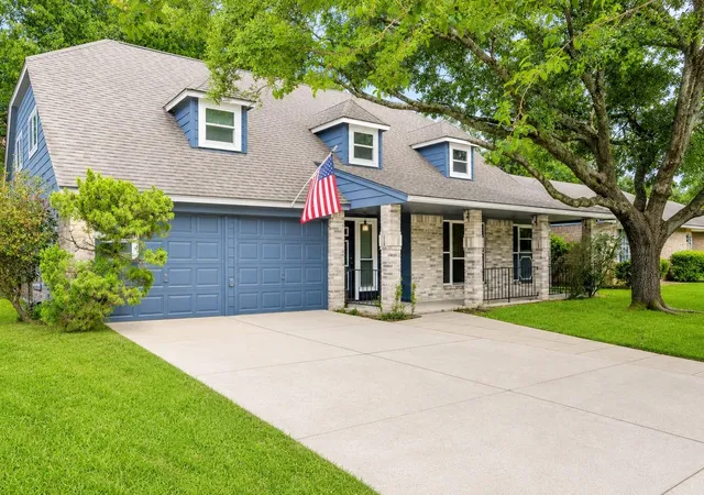 Photo 2 of Single family home for sale at 21422 Bridgepoint Ln, Spring, TX 77388 | MLS# 77738540 | Listing updated on 2026-08-08