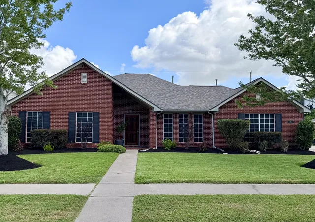 1st image of 3530 Dry Creek Dr, Pasadena, TX 77505 | MLS# 39736522