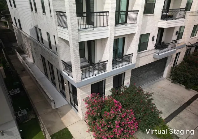 Homes for sale in Houston, TX | 1508 Blodgett St #301, Houston, TX 77004 | MLS# 53565353