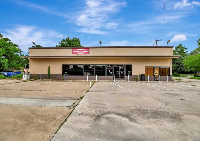 1st image of 9240 State Hwy 75 S, New Waverly, TX 77358 | MLS# 79365460