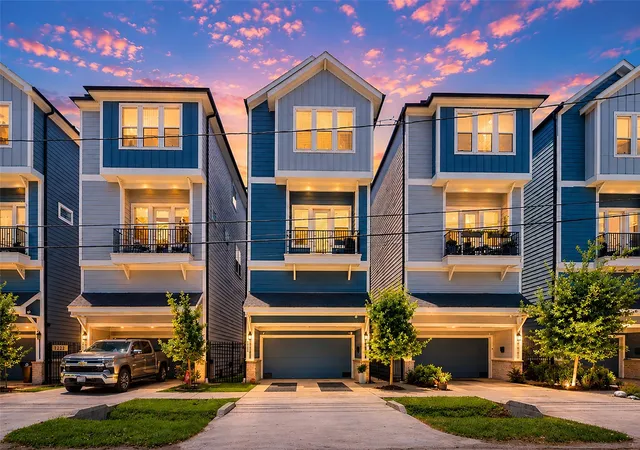 Photo 1 of Single family home for sale at 1226 W 21st Street, Houston, TX 77008 | MLS# 77714650 | Listing updated on 2026-09-15