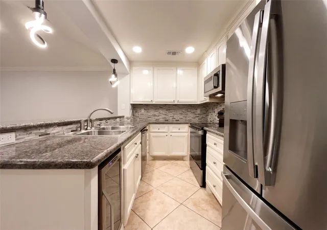 3rd image of 17570 Hwy 105 W #42, Montgomery, TX 77356 | MLS# 63101933