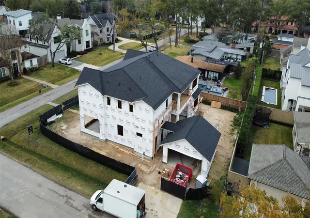 5th image of 8002 Anadell St, Houston, TX 77055 | MLS# 17272997