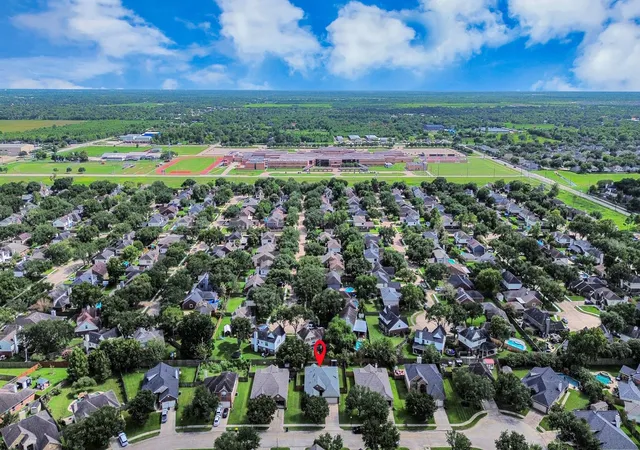 image of 4802 Lakefront Terrace Ct, Pearland, TX 77584 | MLS# 79578655