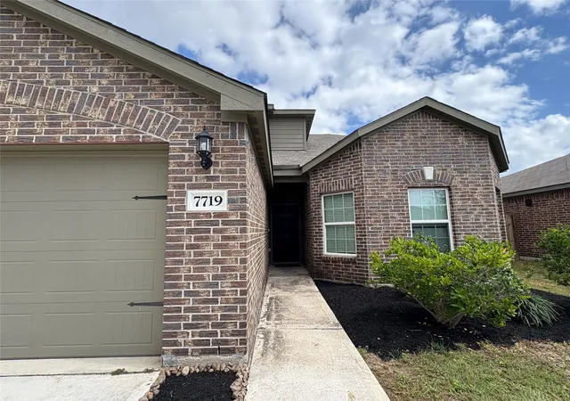Photo 2 of Single family home for sale at 7719 Vacek Meadows Loop, Richmond, TX 77469 | MLS# 49741485 | Listing updated on 2026-06-16