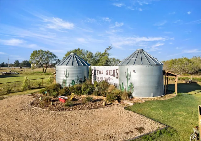 Land for sale at 26759 Highway 90 N, Bedias, TX 77831 | MLS# 47658488