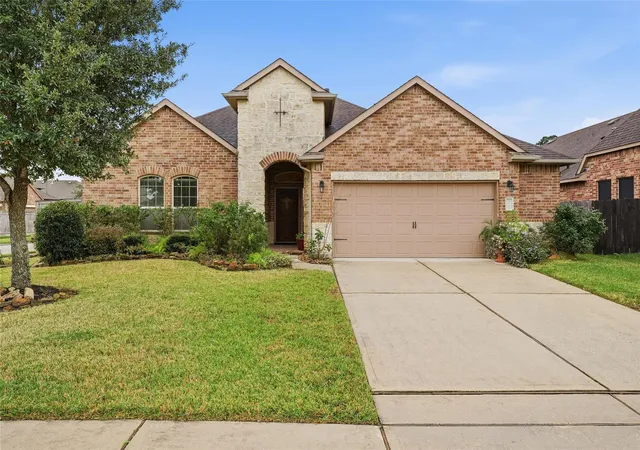 Photo 2 of Single family home for sale at 18115 Oliveria Way, Houston, TX 77044 | MLS# 30601606 | Listing updated on 2026-09-09