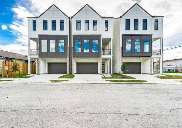 1st image of 3808 Jefferson St, Houston, TX 77003 | MLS# 78559029