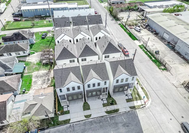 40th image of 3808 Jefferson St, Houston, TX 77003 | MLS# 78559029