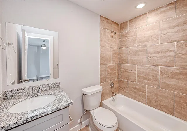 2nd image of 8125 Eastover St, Houston, TX 77028