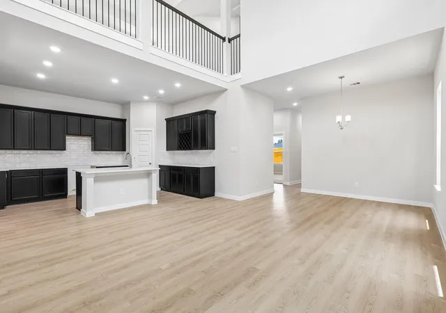 3rd image of 15607 Country Charm Trl, Conroe, TX 77302 | MLS# 84191532