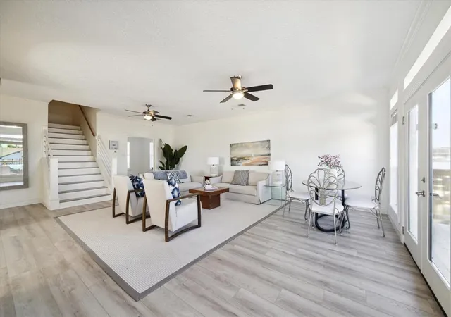 2nd image of 210 Easterly, Galveston, TX 77554 | MLS# 95168785