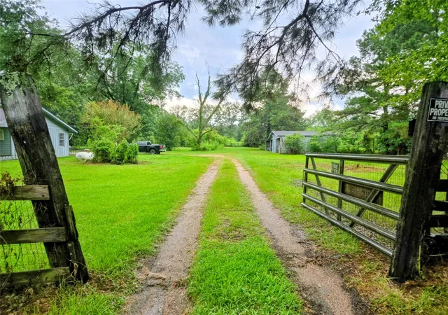 2nd image of 10984 Fm 1746, Woodville, TX 75979 | MLS# 8698709