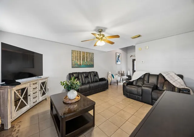 Photo 3 of Single family home for sale at 9014 Tarpon Springs Ln, Houston, TX 77095 | MLS# 52004237 | Listing updated on 2026-08-26